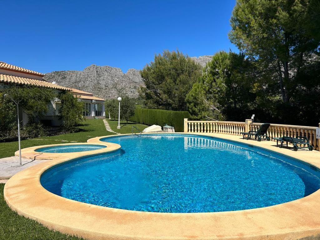 Готель Casa Feliz Beniarbeig Екстер'єр фото